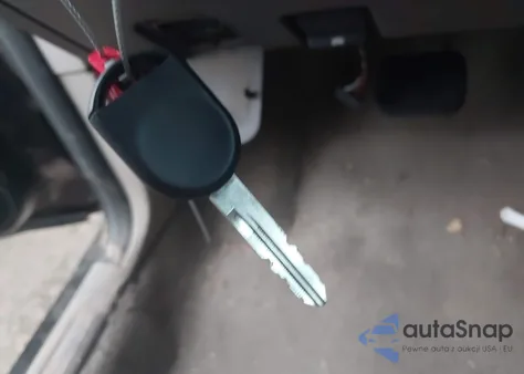 2011 Ford Focus S from USA, damaged, VIN 1FAHP3EN5BW178917